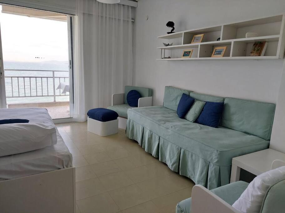 Endless Blue, In The Wave Apartman Peraía Kültér fotó